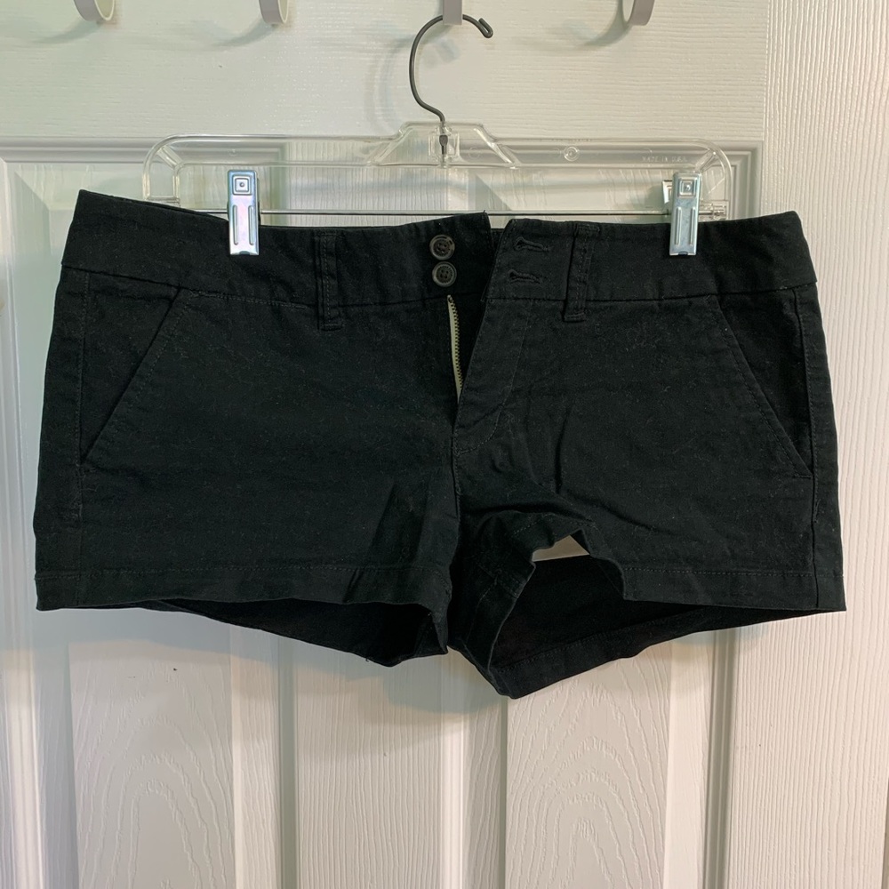 American eagle black short shorts